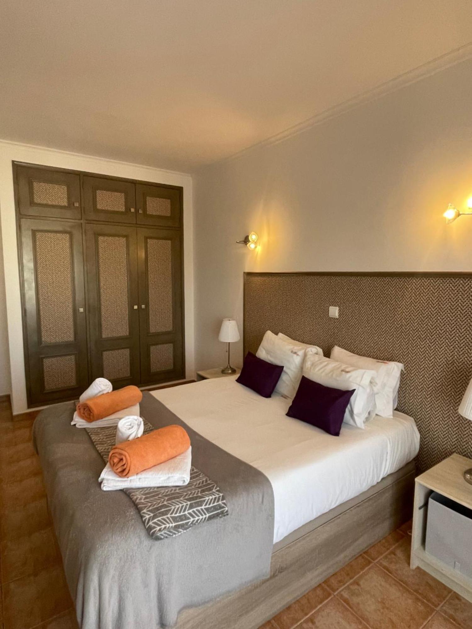 라고스 Quinta De Santo Antonio Ac2 아파트 외부 사진